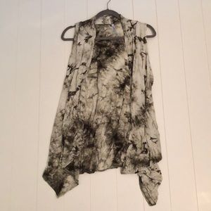 Lightweight sleeveless kimono ✨